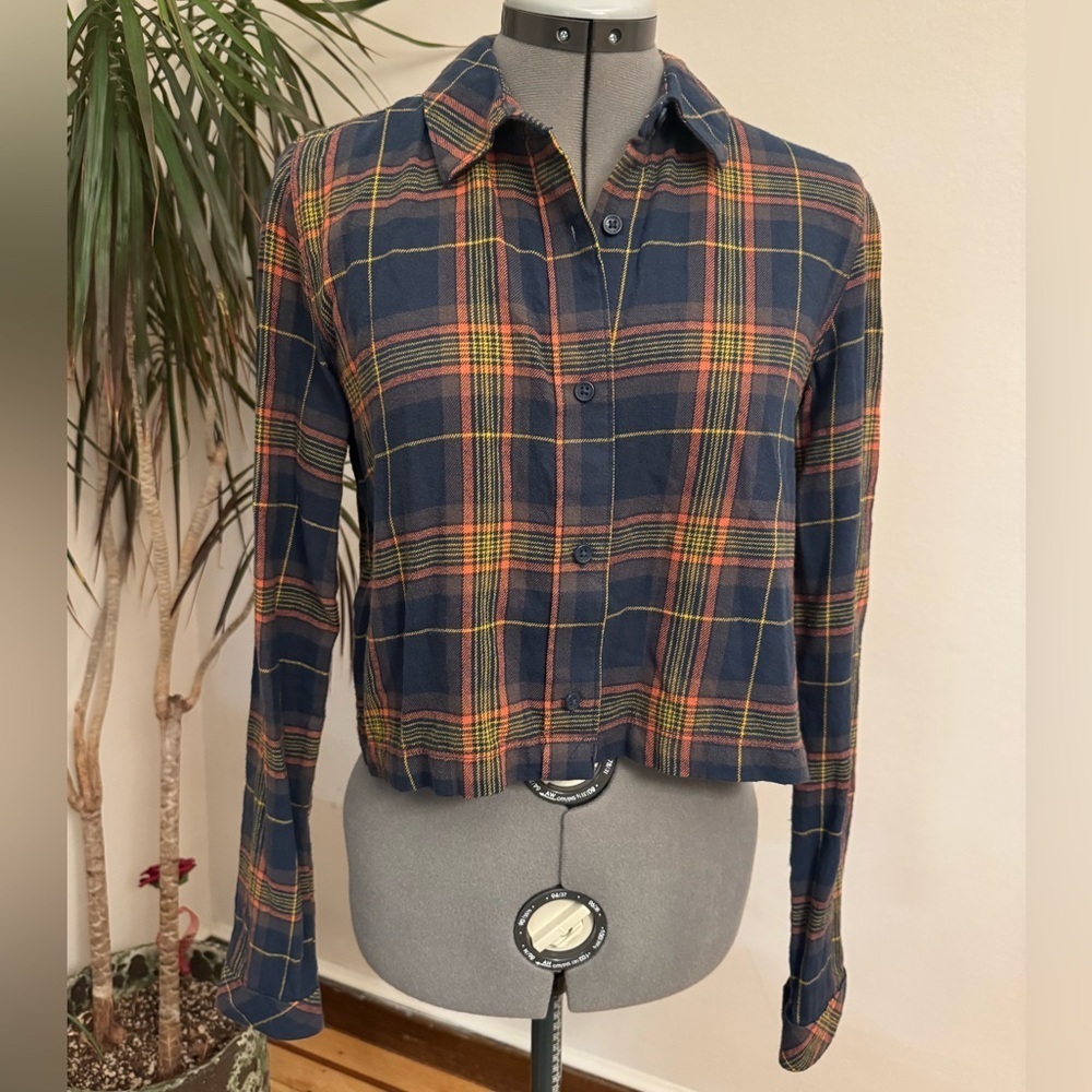 Vans Women's Blue and Red Plaid Button-Down Shirt